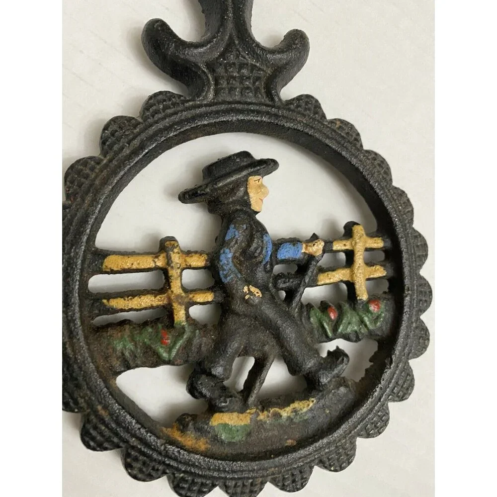 Vintage 1980's Small 2 Hand Painted Quaker Man Amish Cast Iron‎ Trivets